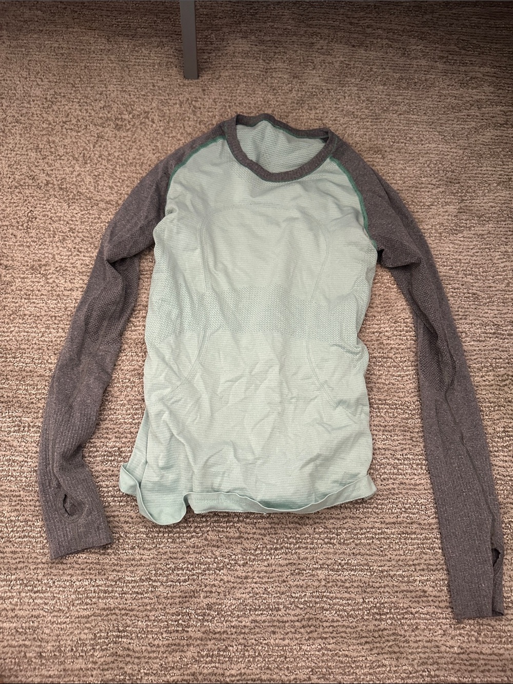 Lululemon Swiftly Tech Long Sleeve Top